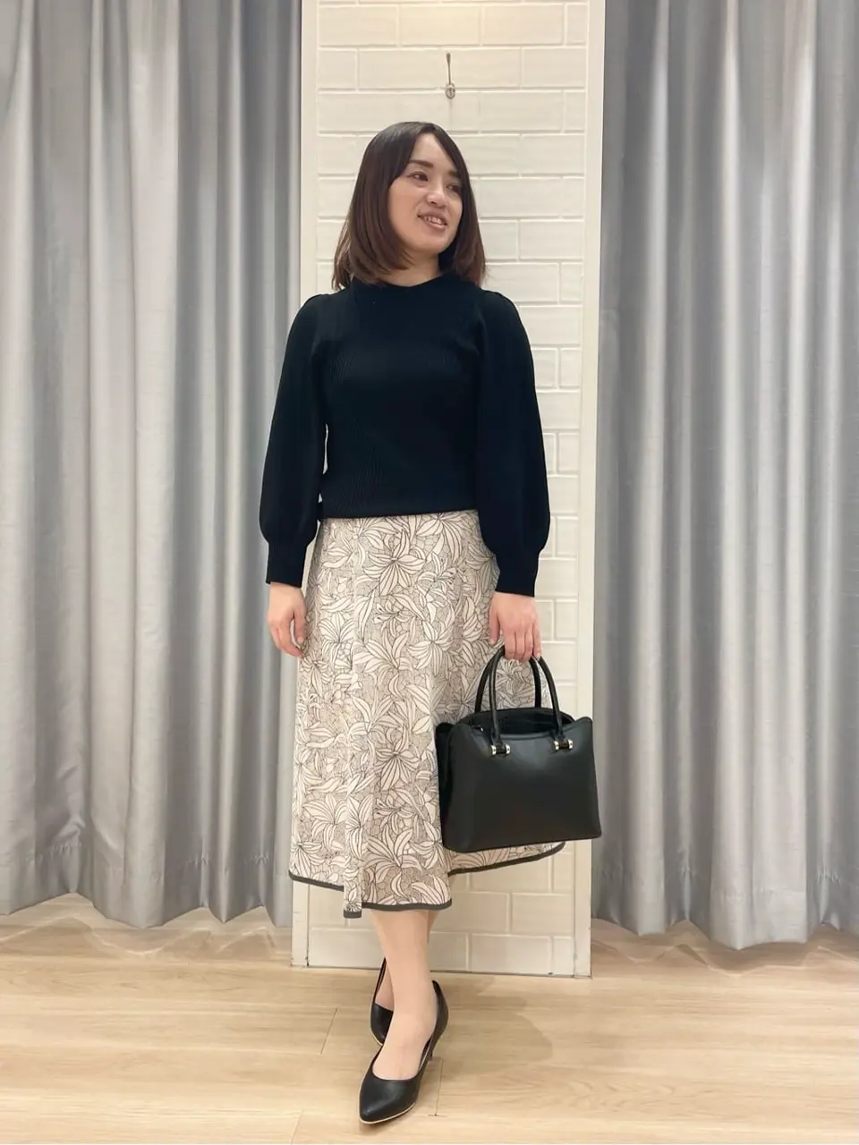 ANY SIS 丸岡 コーディネート画像