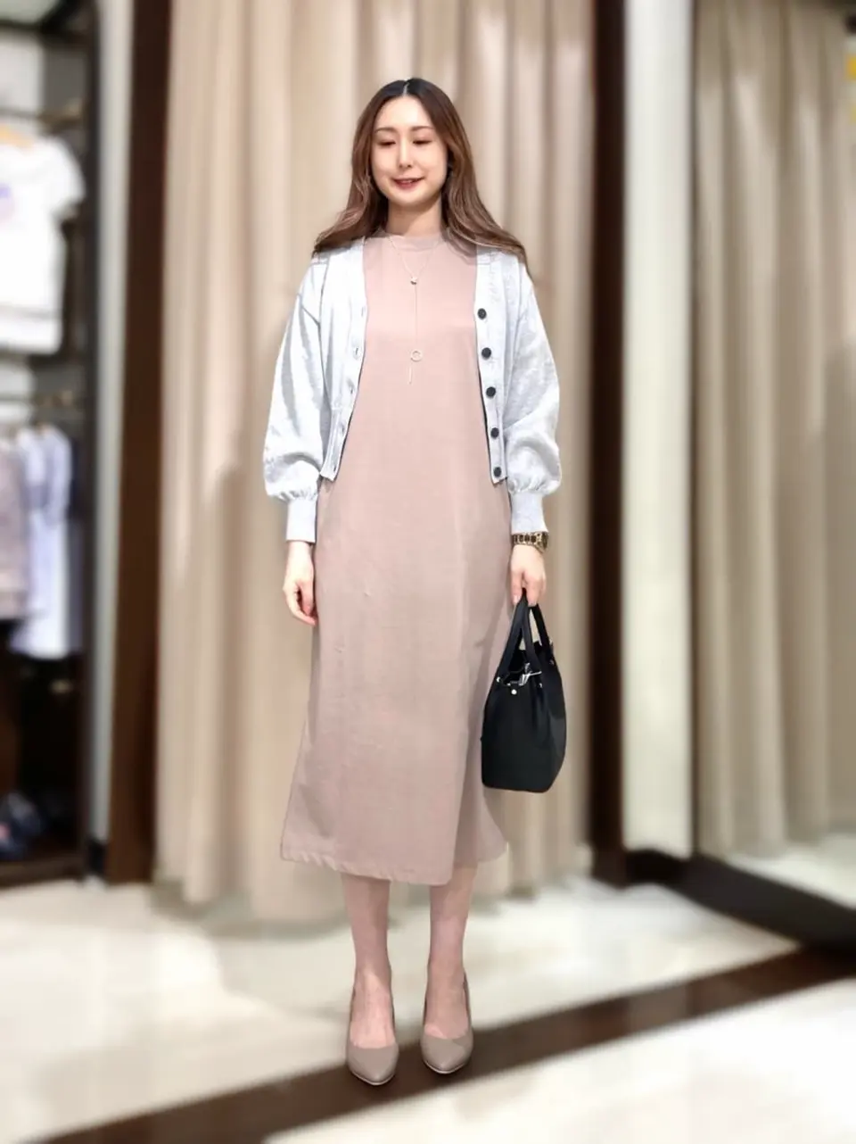 ANY SIS STAFF コーディネート画像