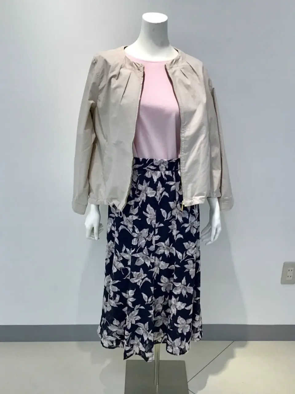 ANY SIS 本田 コーディネート画像