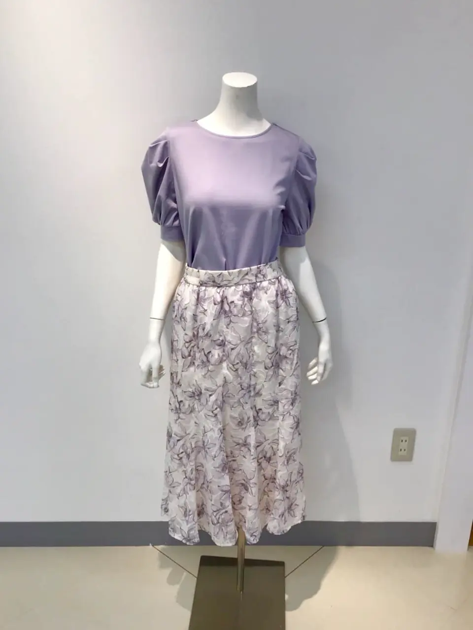 ANY SIS 本田 コーディネート画像