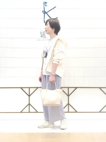 ANY SIS 井上 コーディネート画像