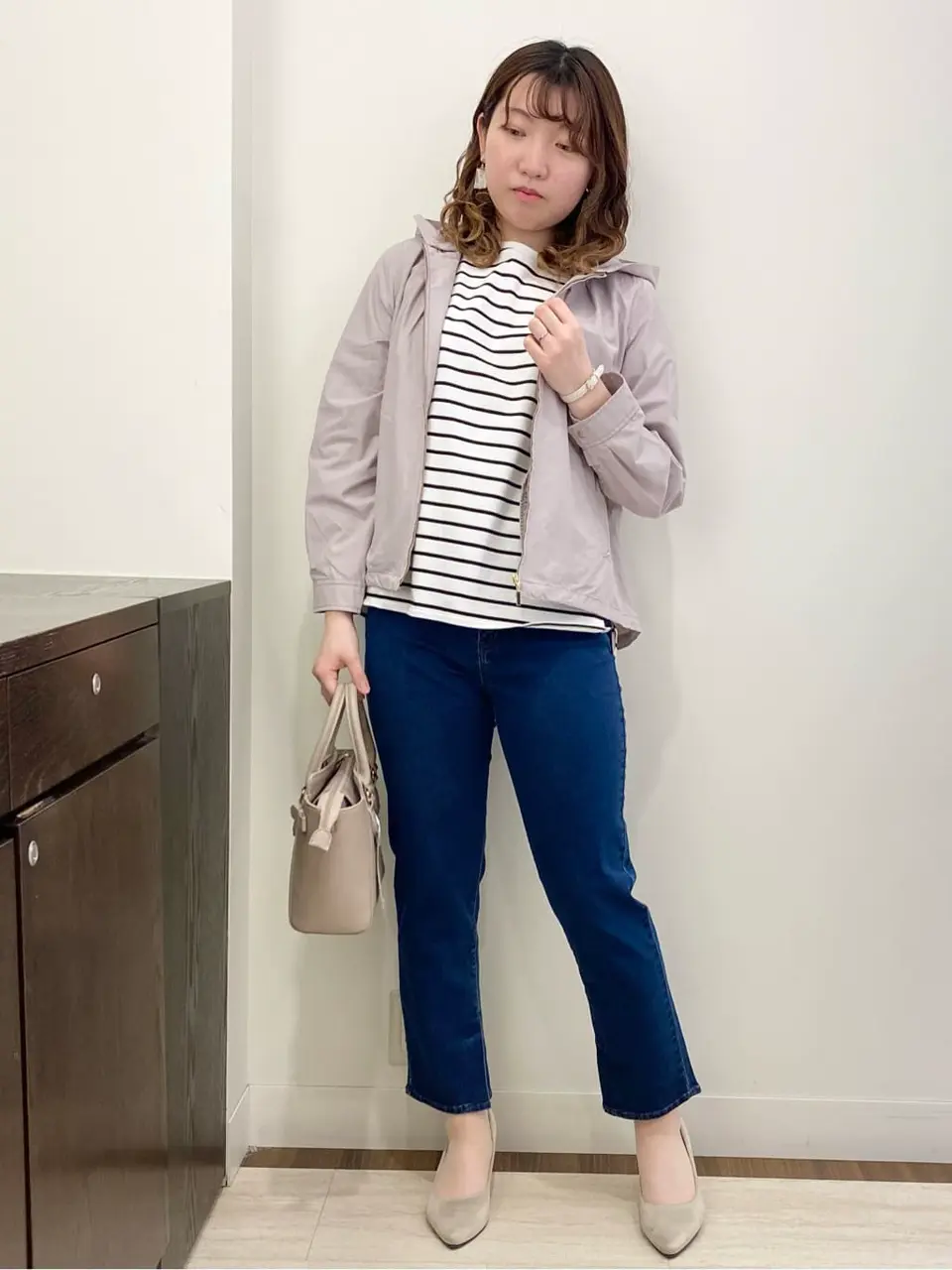 ANY SIS スタッフ コーディネート画像