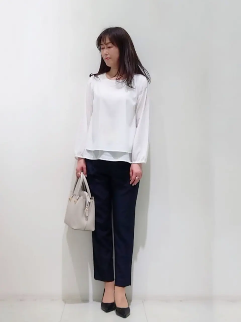 ANY SIS スタッフ コーディネート画像