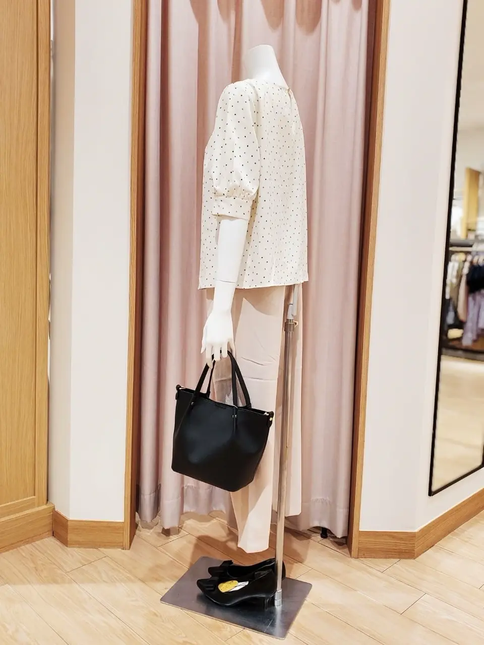 ANY SIS 岩田 コーディネート画像