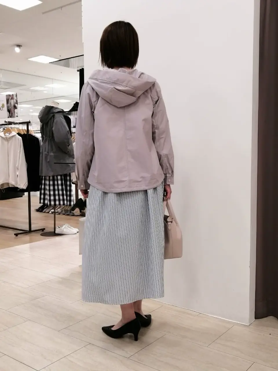 ANY SIS N コーディネート画像