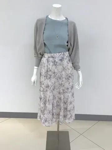 ANY SIS 橋本 コーディネート画像