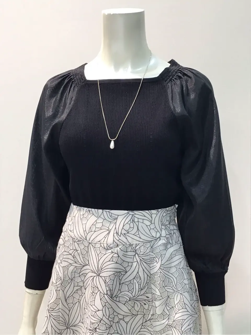 ANY SIS 布川 コーディネート画像