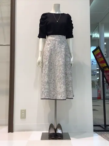 ANY SIS 布川 コーディネート画像