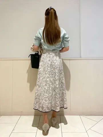 ANY SIS 土居 コーディネート画像