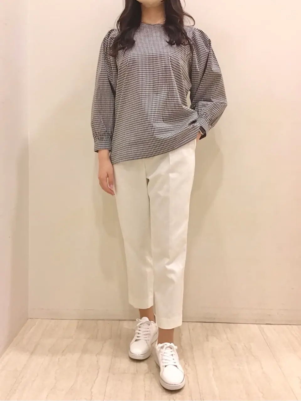 ANY SIS スタッフ コーディネート画像