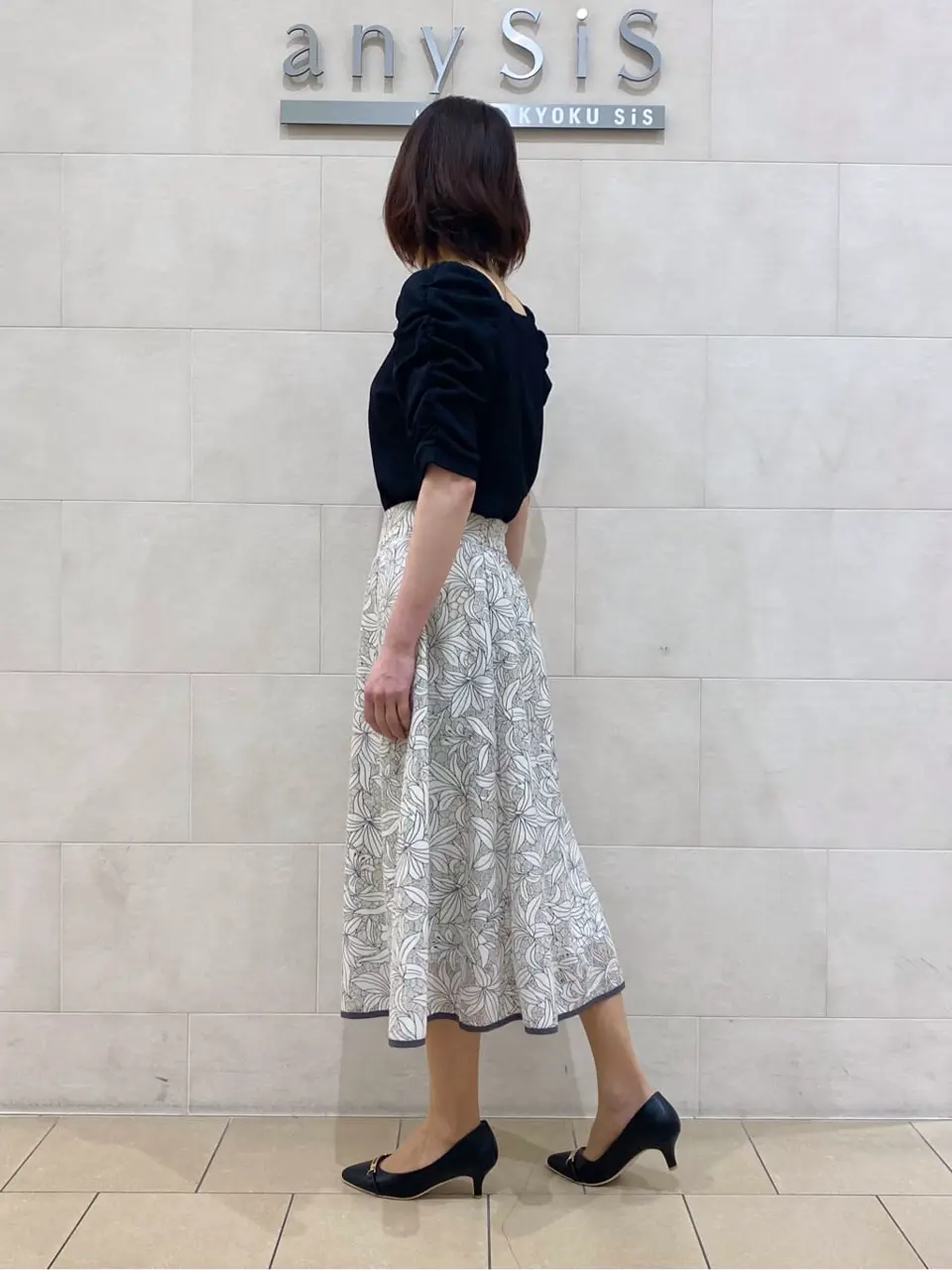 ANY SIS 髙橋 コーディネート画像