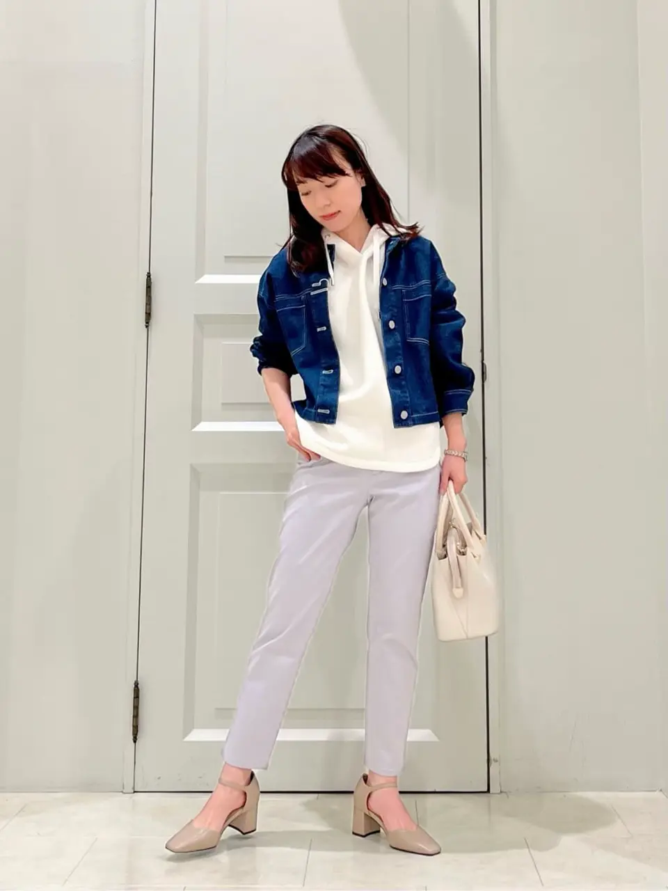 ANY SIS スタッフ コーディネート画像