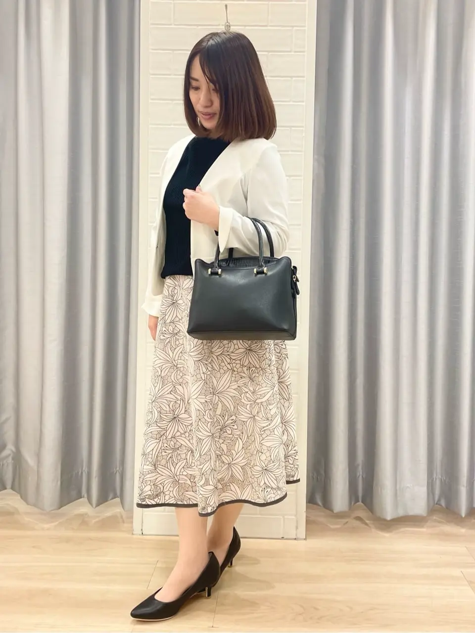 ANY SIS 丸岡 コーディネート画像