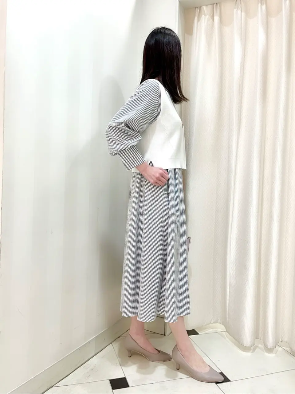 ANY SIS 金井 コーディネート画像