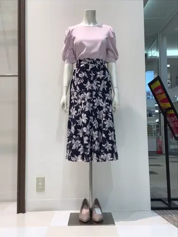 ANY SIS 布川 コーディネート画像