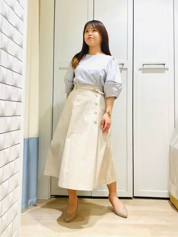 ANY SIS スタッフ コーディネート画像