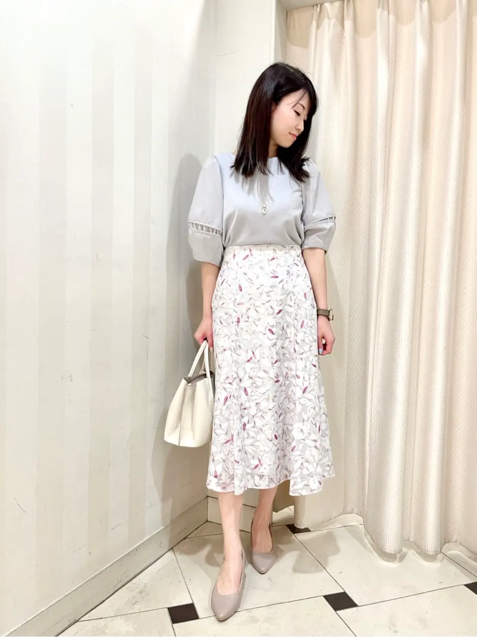 ANY SIS 金井 コーディネート画像