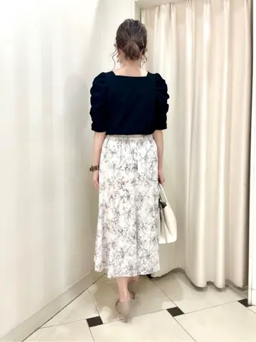 ANY SIS 金井 コーディネート画像