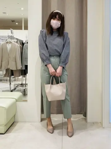 ANY SIS 川根　彩 コーディネート画像