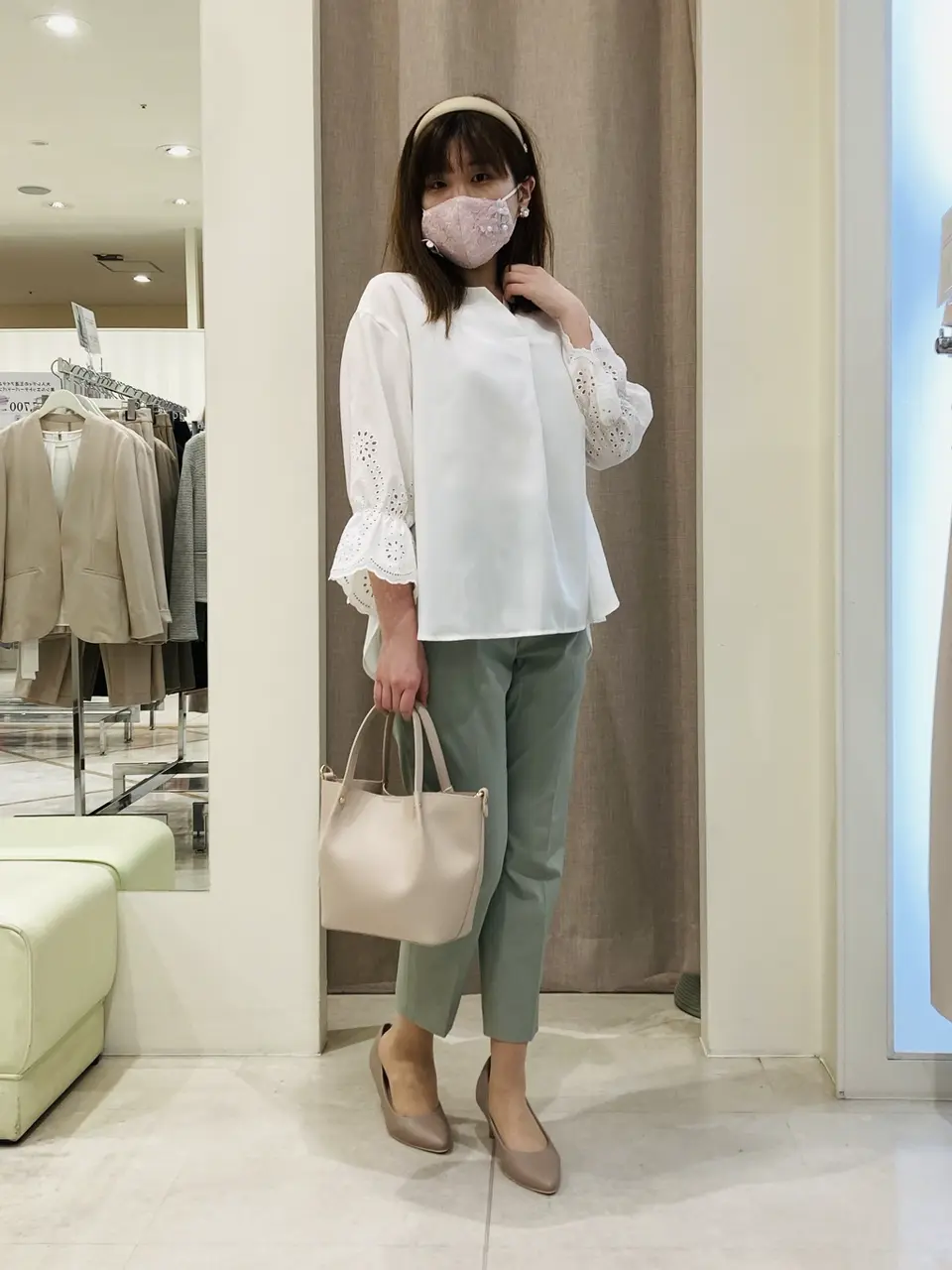 ANY SIS 川根　彩 コーディネート画像