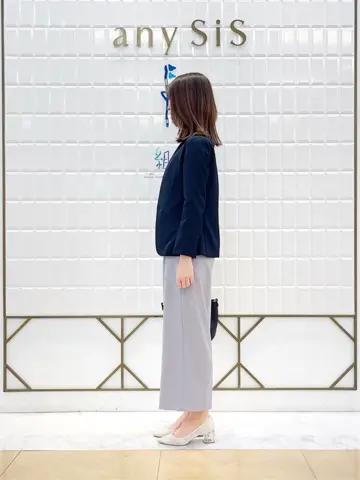 ANY SIS 上田 コーディネート画像