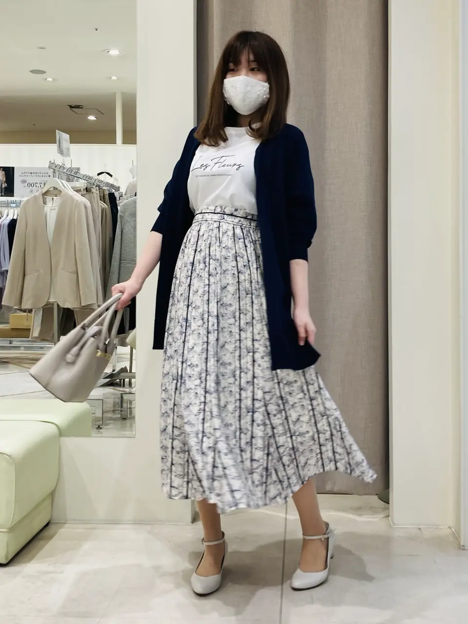 ANY SIS 川根　彩 コーディネート画像