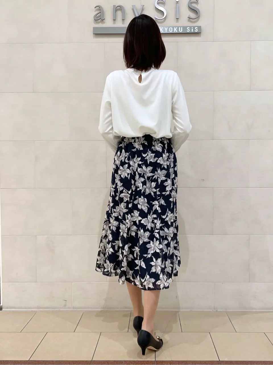 ANY SIS 髙橋 コーディネート画像