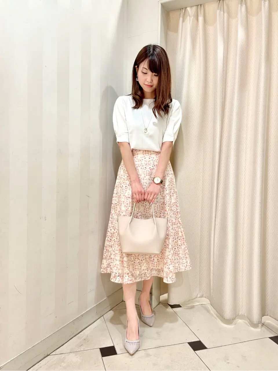 ANY SIS 金井 コーディネート画像