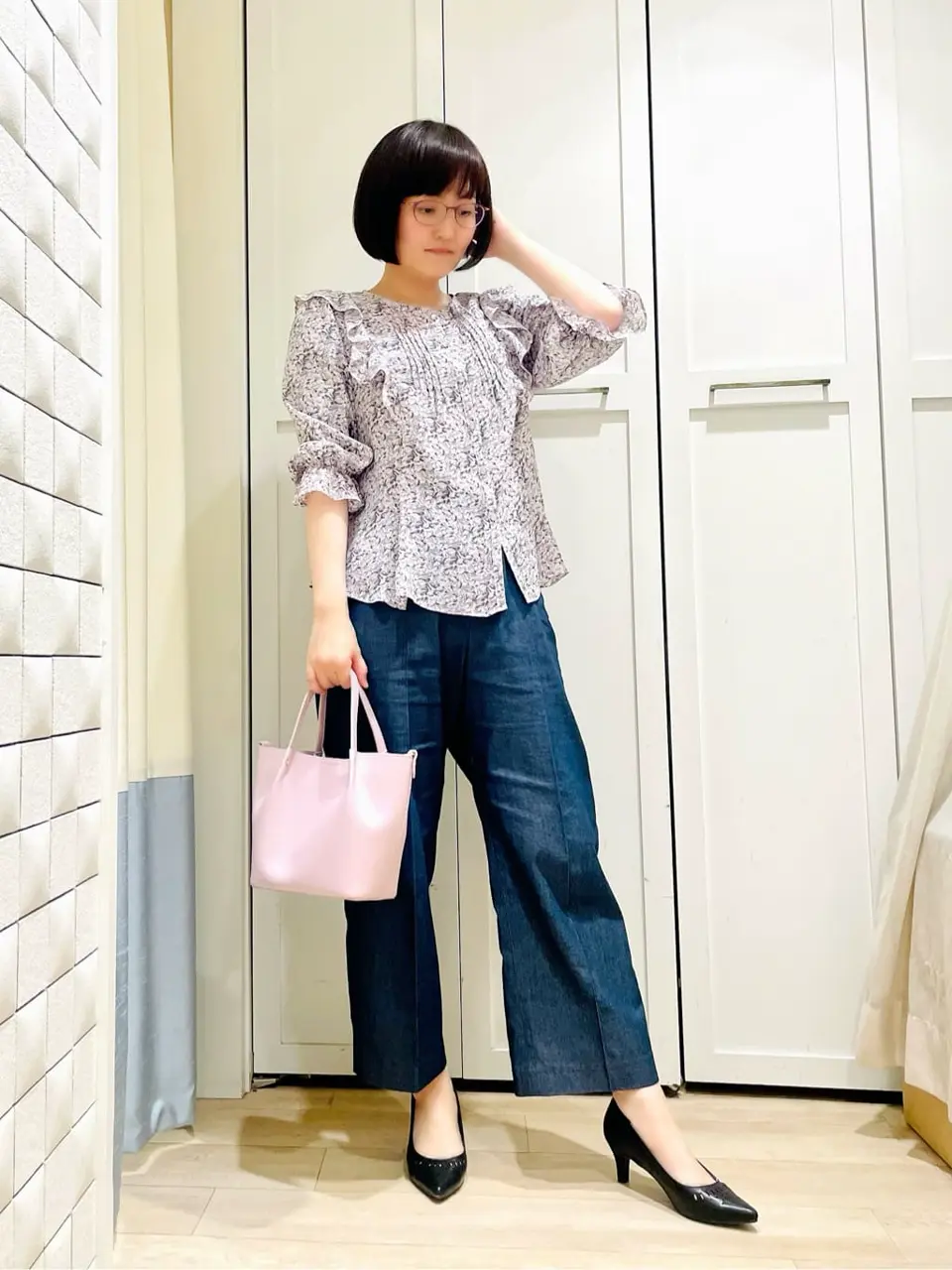 ANY SIS スタッフ コーディネート画像