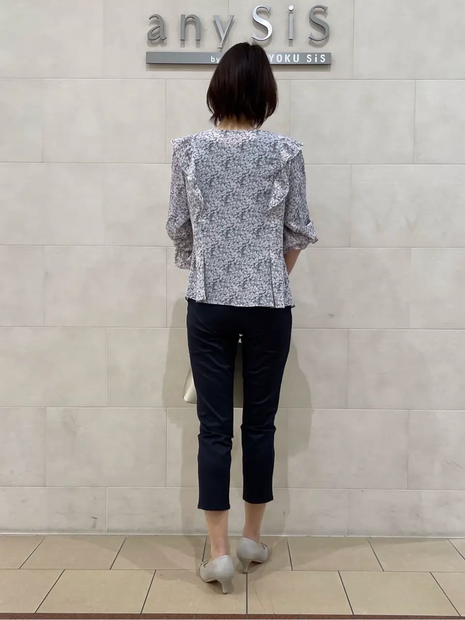 ANY SIS 髙橋 コーディネート画像