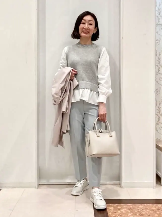 ANY SIS スタッフ コーディネート画像