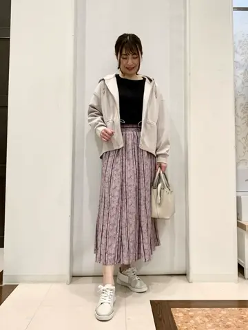 ANY SIS 横田 コーディネート画像