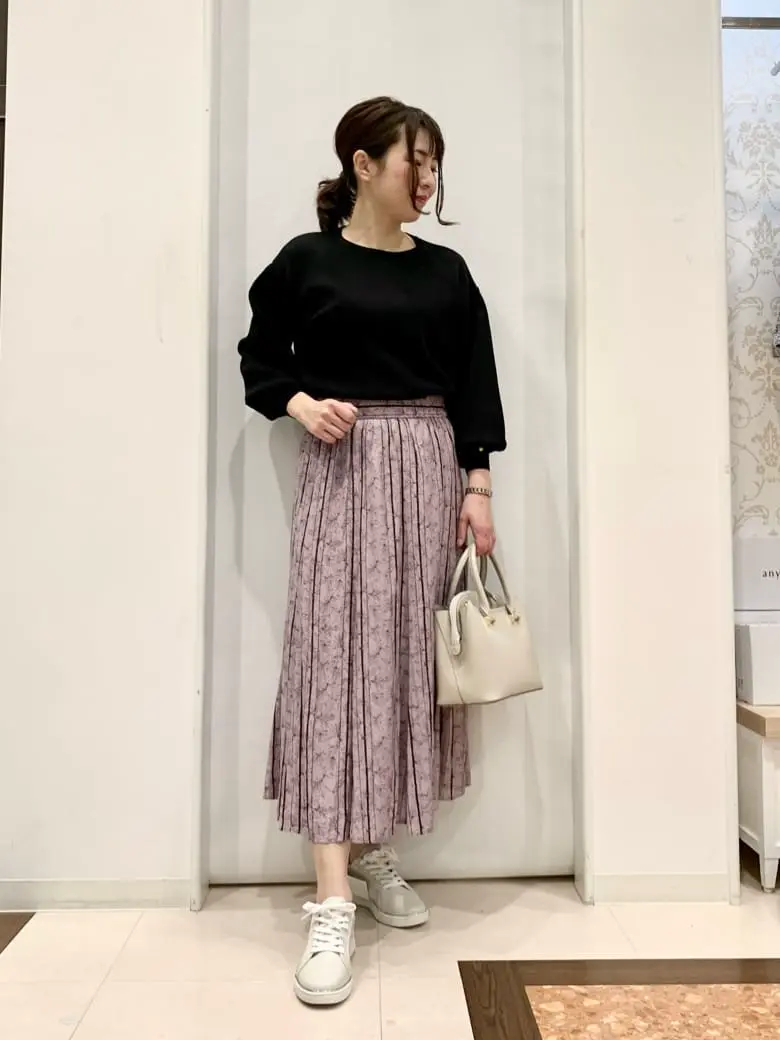 ANY SIS 横田 コーディネート画像