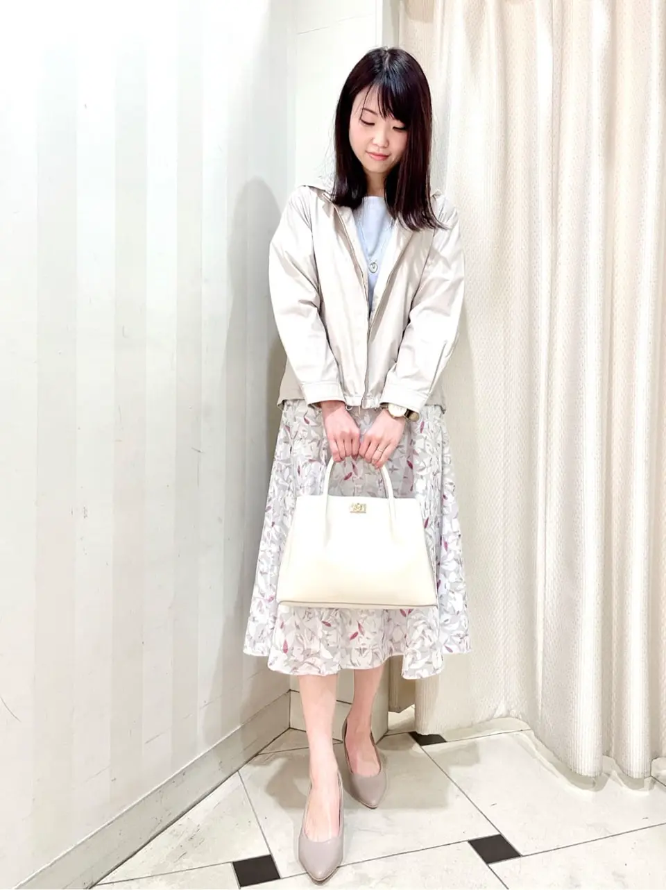 ANY SIS 金井 コーディネート画像