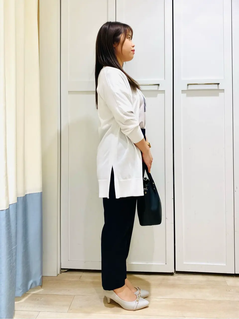 ANY SIS スタッフ コーディネート画像