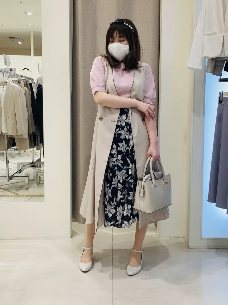 ANY SIS 川根　彩 コーディネート画像