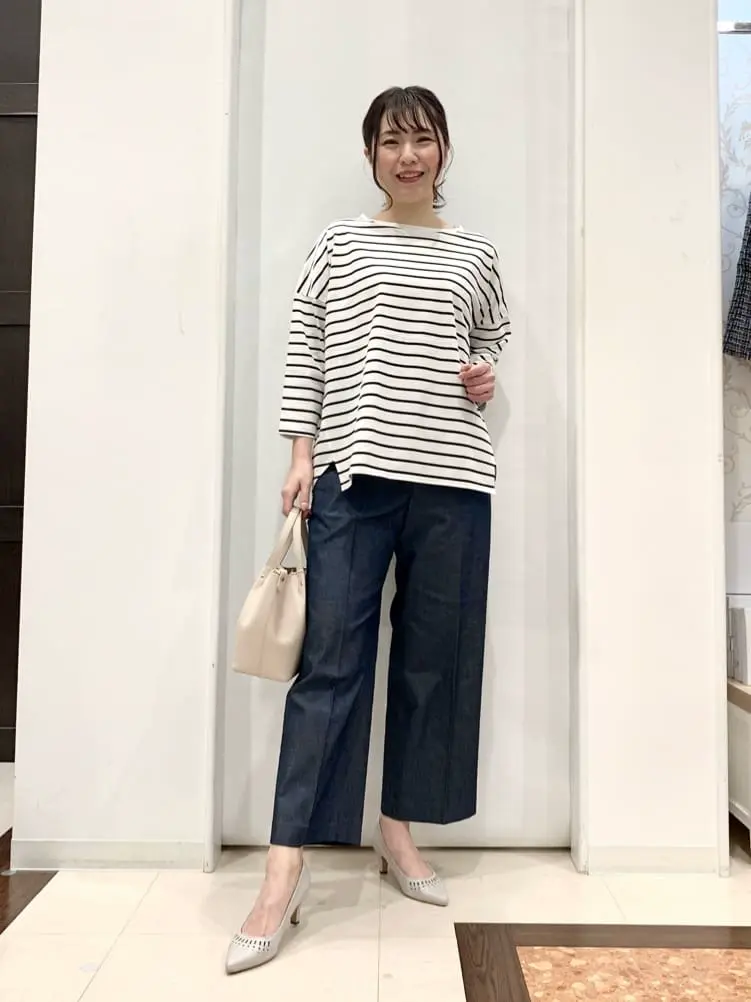 ANY SIS 横田 コーディネート画像