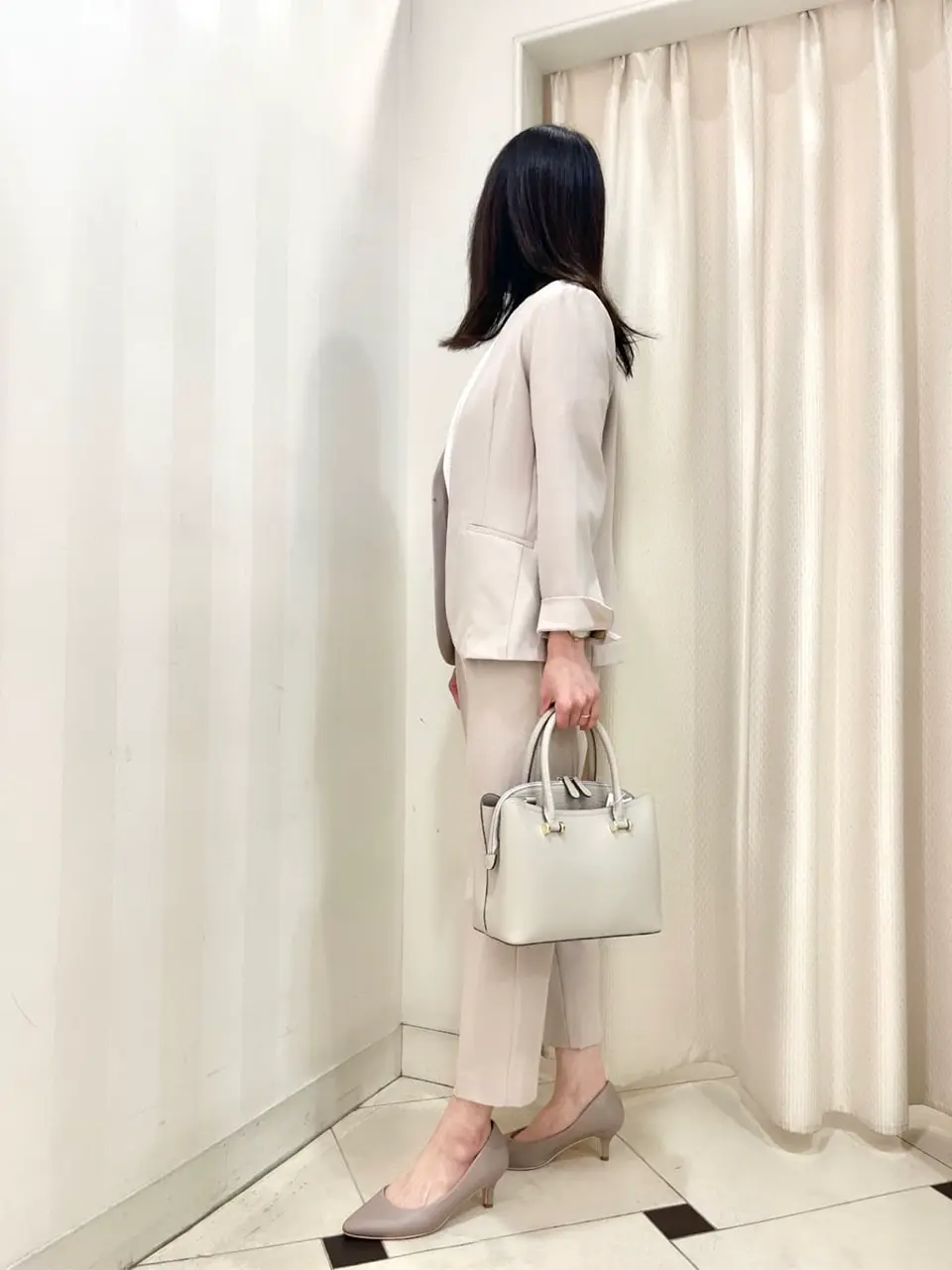 ANY SIS 金井 コーディネート画像