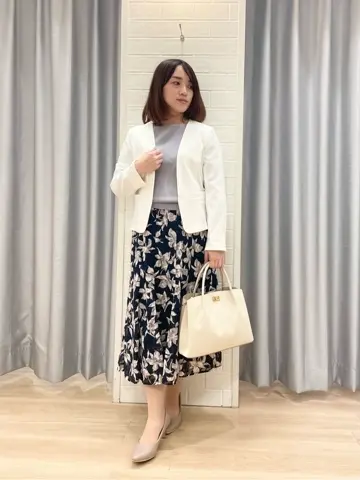 ANY SIS 丸岡 コーディネート画像