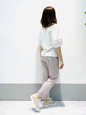 ANY SIS 岡本 コーディネート画像