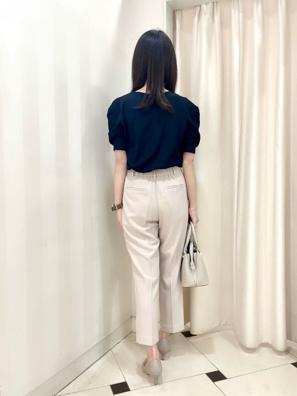 ANY SIS 金井 コーディネート画像