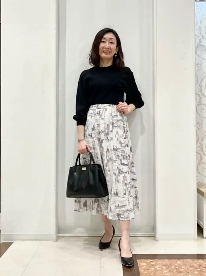 ANY SIS スタッフ コーディネート画像