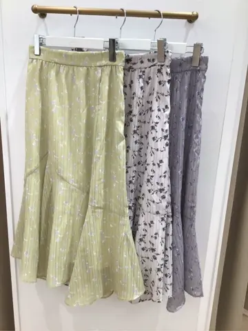 ANY SIS 桐生 コーディネート画像