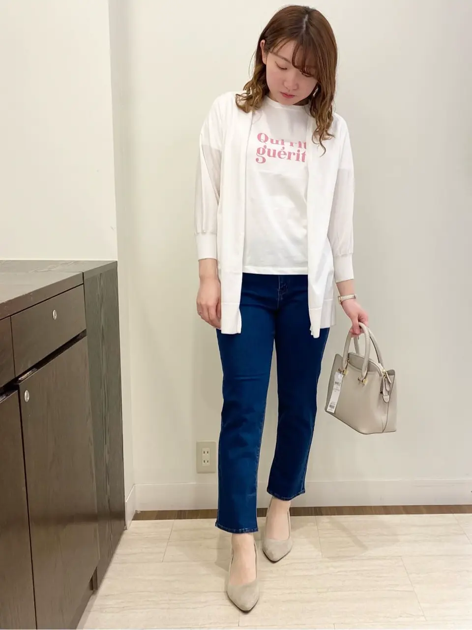 ANY SIS スタッフ コーディネート画像