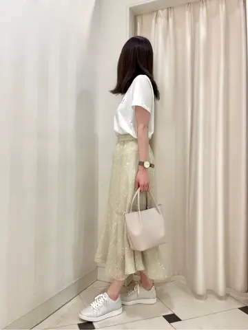 ANY SIS 金井 コーディネート画像