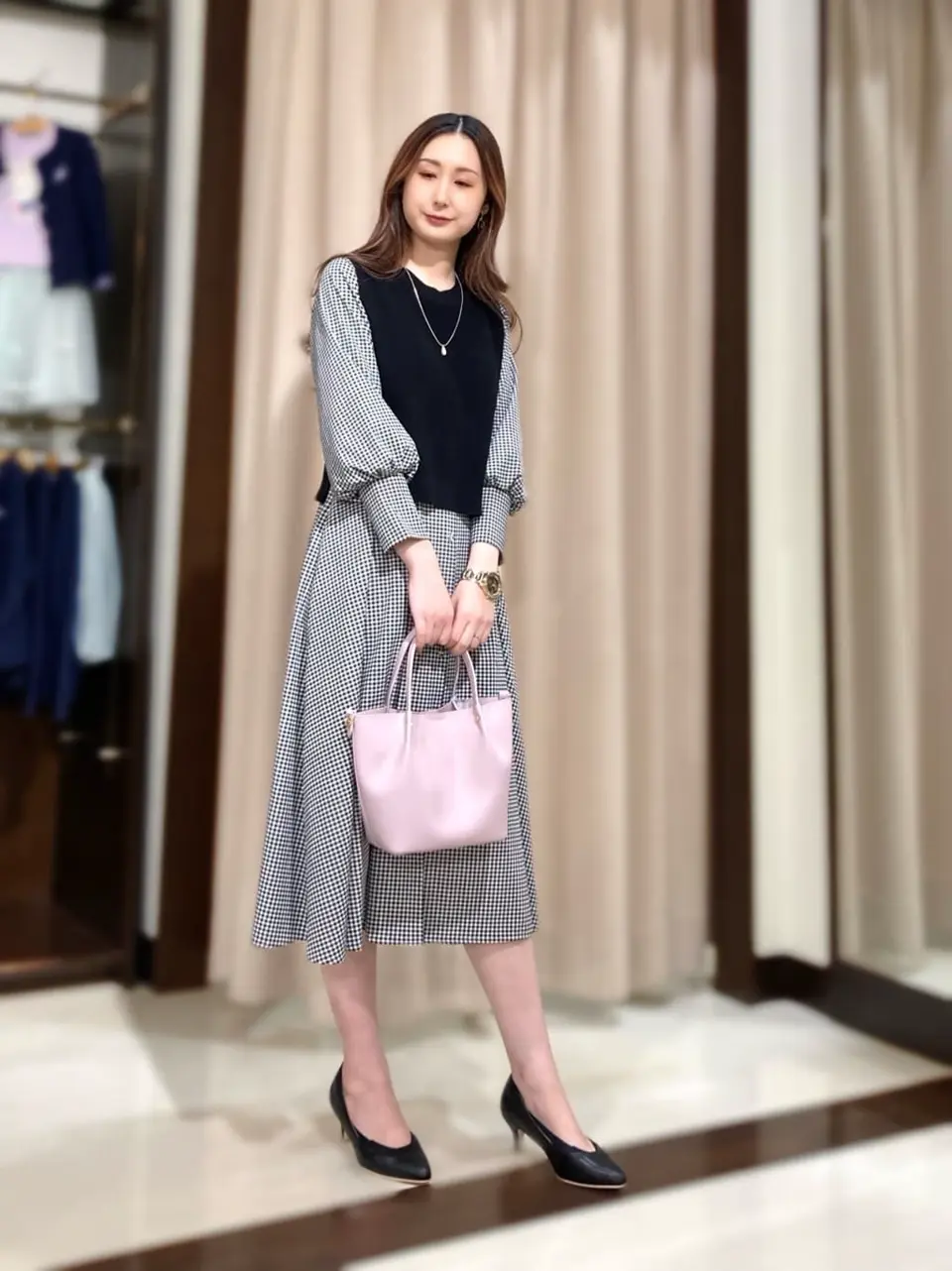 ANY SIS STAFF コーディネート画像