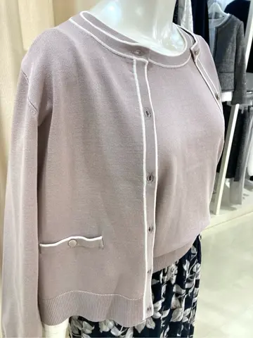 ANY SIS STAFF コーディネート画像