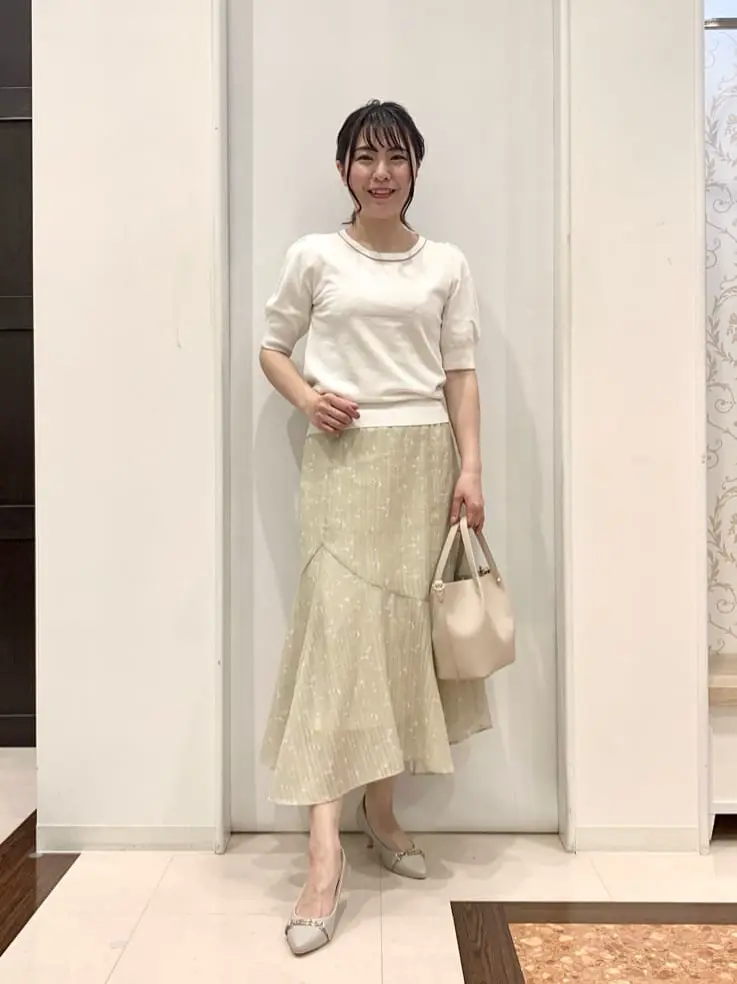 ANY SIS 横田 コーディネート画像