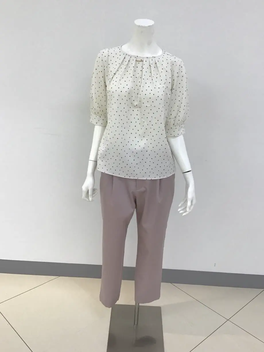 ANY SIS 橋本 コーディネート画像