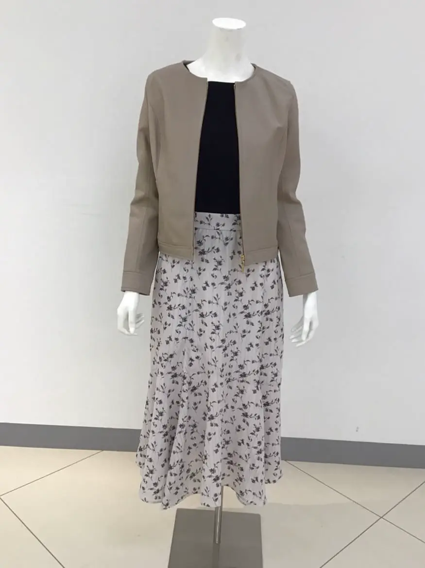 ANY SIS 橋本 コーディネート画像